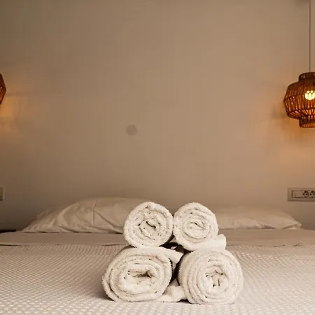 Ήσυχο Κυκλαδίτικο Σπιτι White Stone N8