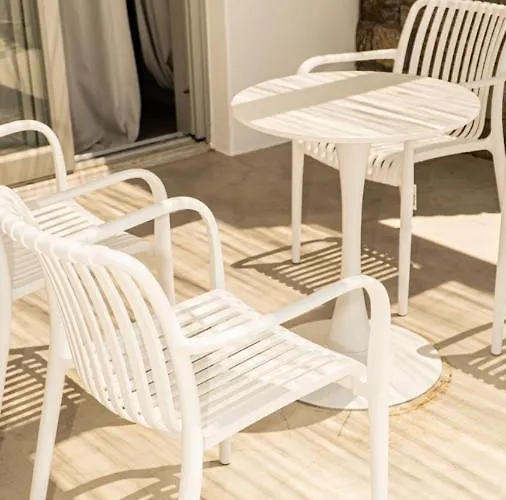 Ήσυχο Κυκλαδίτικο Σπιτι White Stone N8 アパート