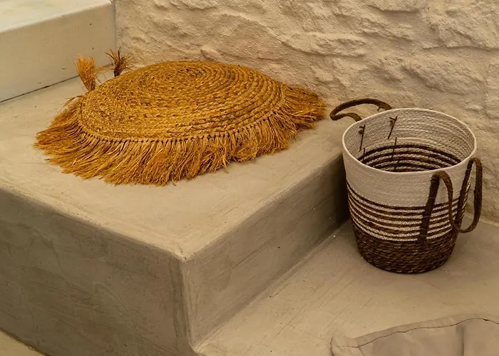 Ήσυχο Κυκλαδίτικο Σπιτι White Stone N8 アパート Plintri